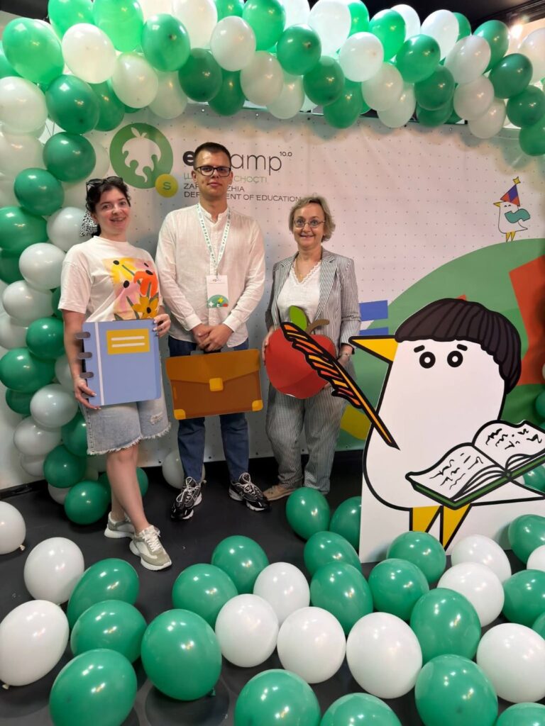 Педагоги школи на магістральної конференції SUPER EDCAMP Zaporizhzhia Department of Education.